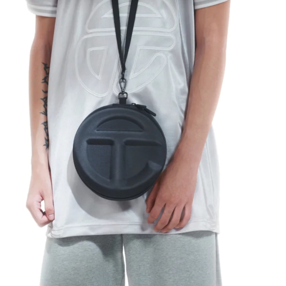 Telfar est. 2005 nyc. The Large Pill black 3 d molded clam shell case. Mint.